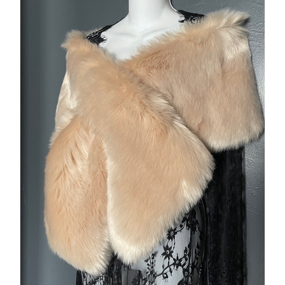 BRIDAL Women Long Faux Fur Shawl